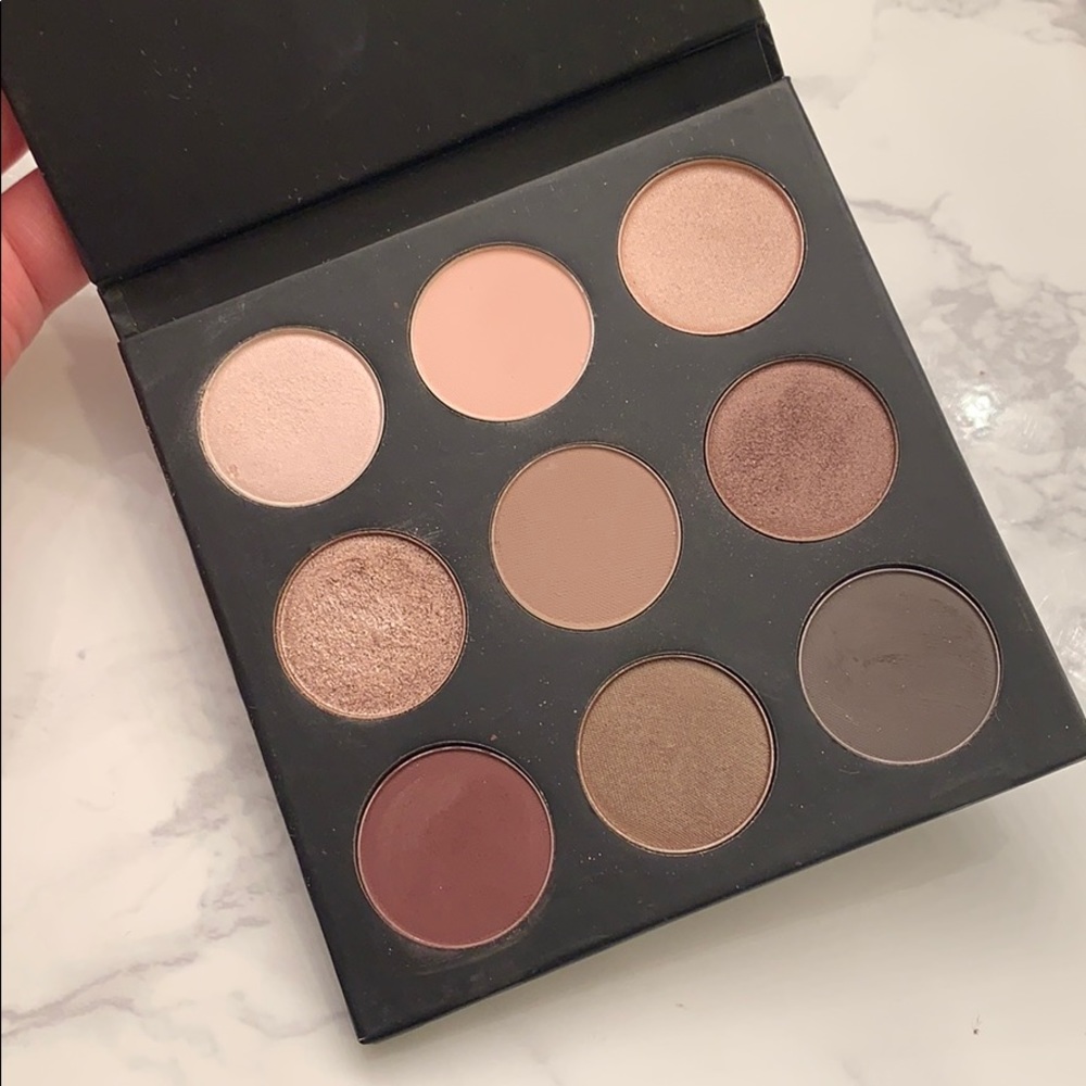 Studio Makeup On-The-Go palette